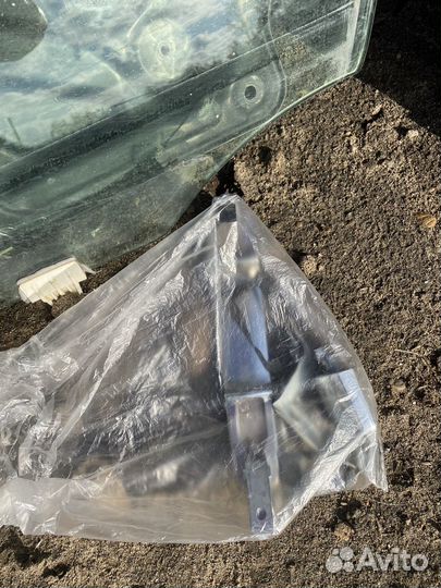 Дверь передняя левая Nissan Teana J31