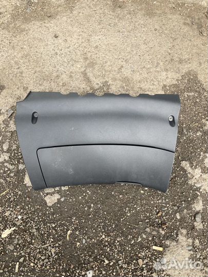 Skoda Octavia A5 бардачок 1Z1857103 2004-2013