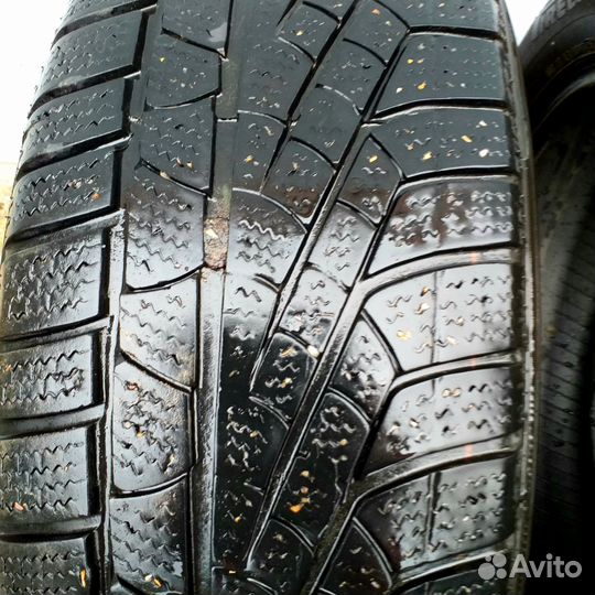 Pirelli Winter Sottozero 210 215/60 R17