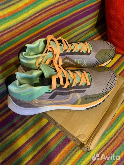 Новые кроссовки nike 41 размер