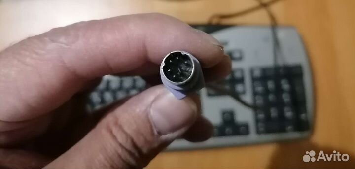 Клавиатура(штекер подключения старого образца)