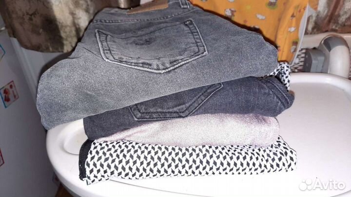 Одежда женская р.42-44 джинсы