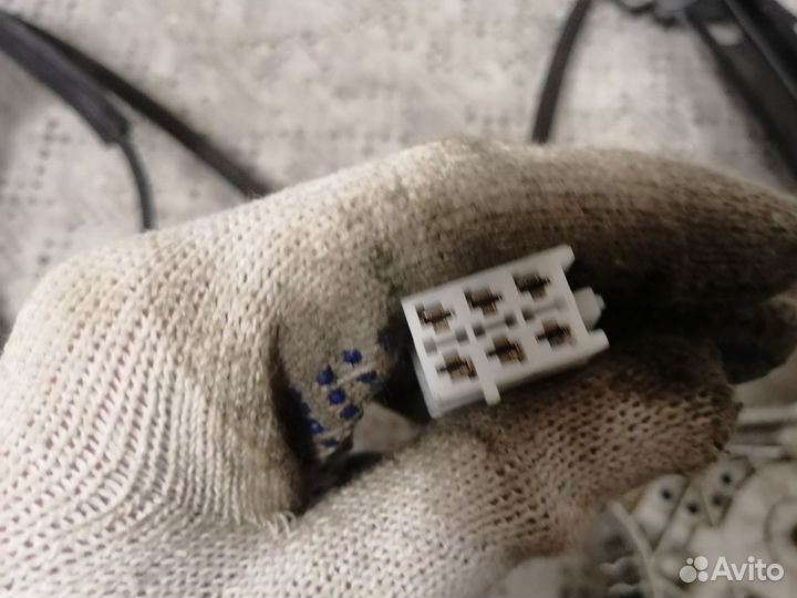 Стеклоподъемник задний левый Mercedes Benz W220