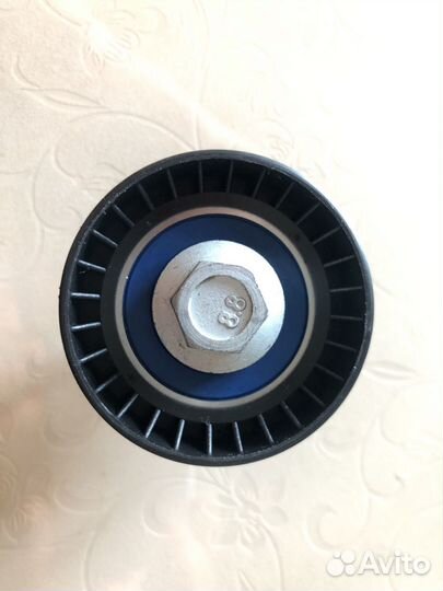 Ролик натяжной