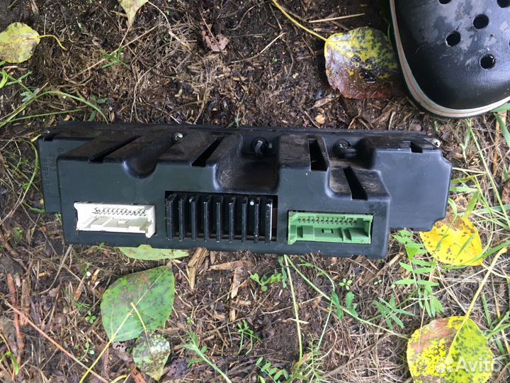 Блок управления печкой BMW 7 E32