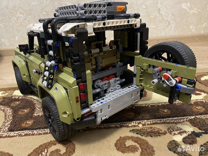 Lego technic 42110 / Land Rover Defender Оригинал