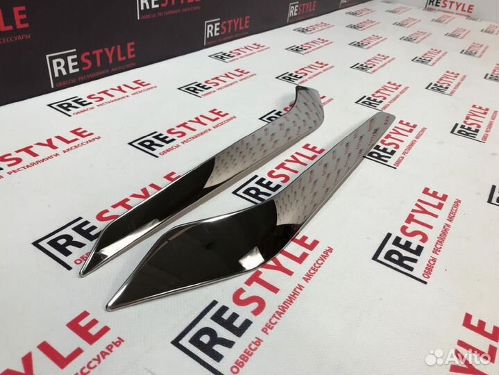 Накладки на решетку радиатора Camry 70 U1619