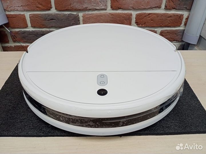 Робот-пылесос Xiaomi Mi Robot Vacuum-Mop 2 Lite RU