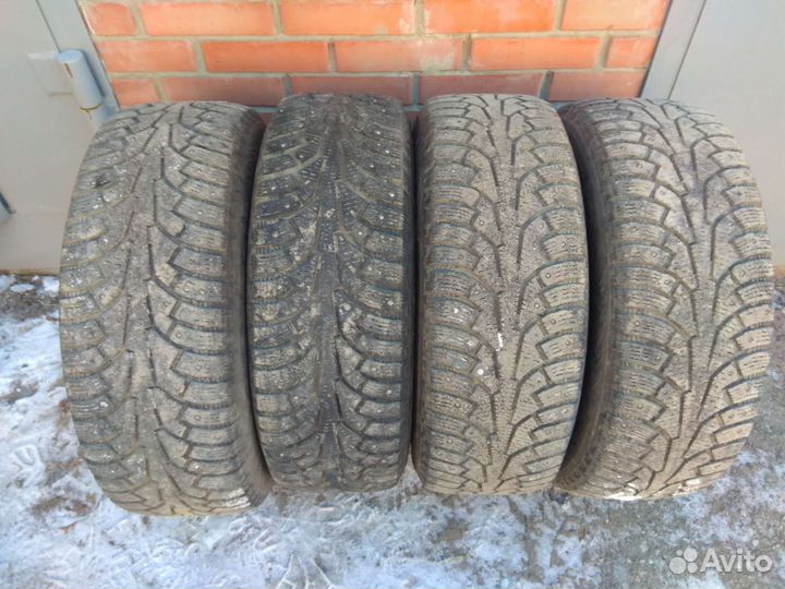 Nokian Tyres Hakkapeliitta 5 235/65 R17