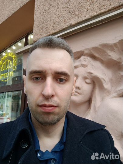 Курьер на велосипеде