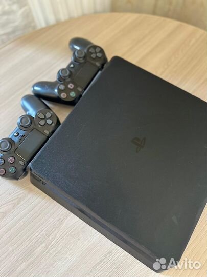 Sony PS4 slim 1tb