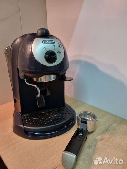 Кофеварка delonghi рожковая