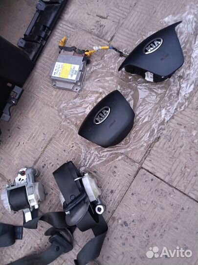 Kia Rio 3 торпедо оригинал