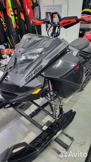 Снегоход Ski-Doo Summit X Expert 165 Turbo 2022