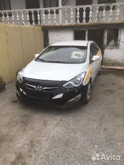 Hyundai i40 в разборе по запчастям