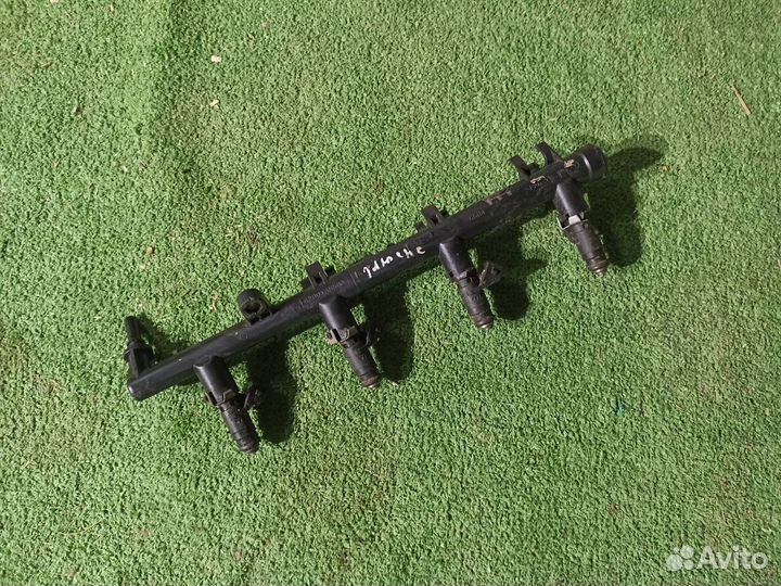 Топливная рампа Renault Fluence седан 1.6 2014