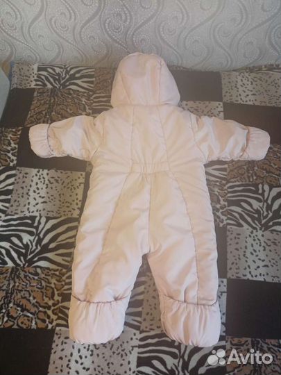 Зимний комбинезон для девочки