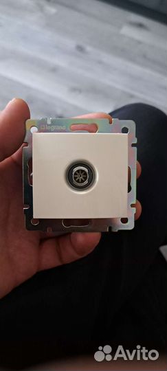 Розетки легранд