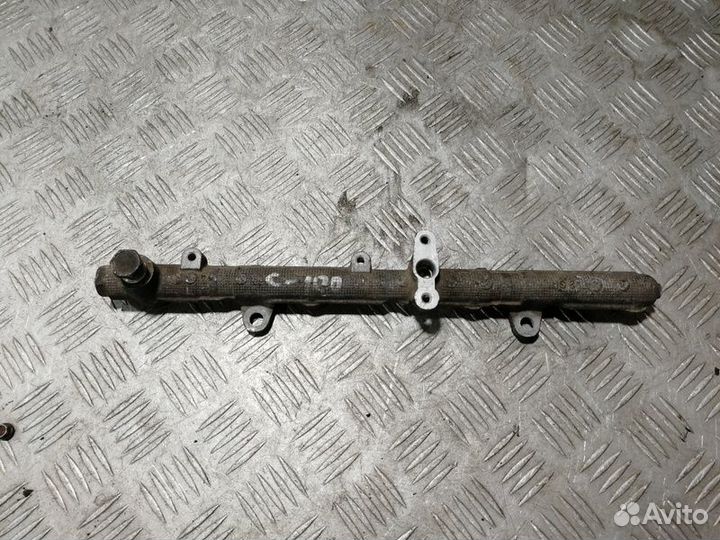 Рейка топливная рампа Toyota Land cruiser 100