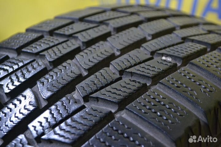 Northtrek N3 215/60 R16