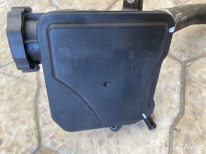 Бачок гидроусилителя Mercedes E-Class W211