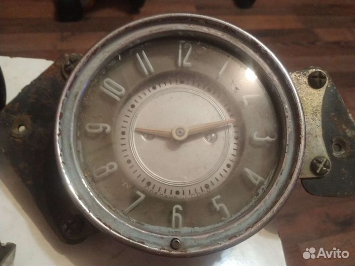 Автомобильные часы СССР