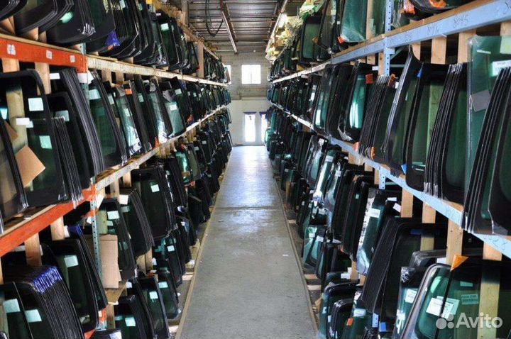 Лобовое стекло Хюндай Гетс в наличие есть