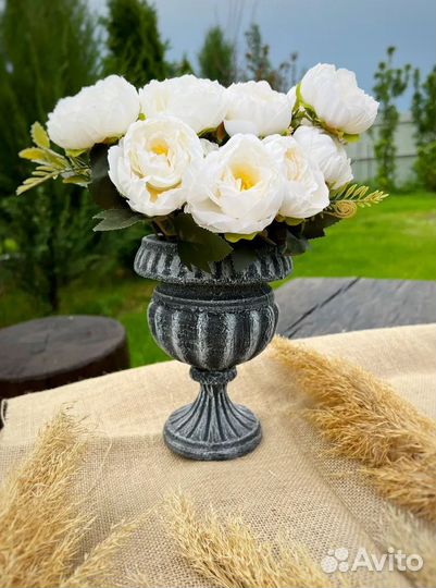 Ваза для цветов ручной работы