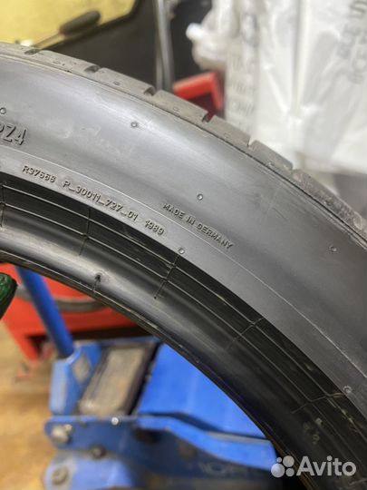 Pirelli P Zero PZ4 245/45 R20 и 275/40 R20 106Y