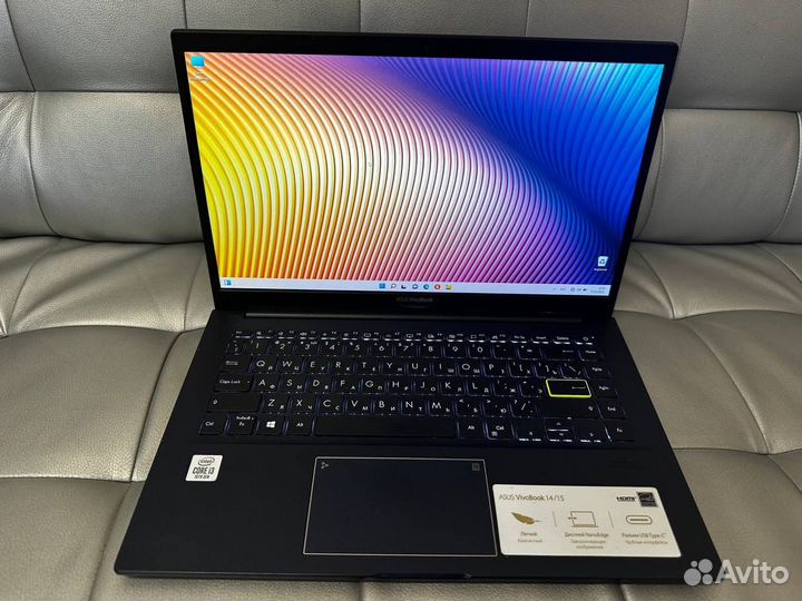Asus ViviBook 14” i3 2.1GHz/ 4gb / 256gb ssd