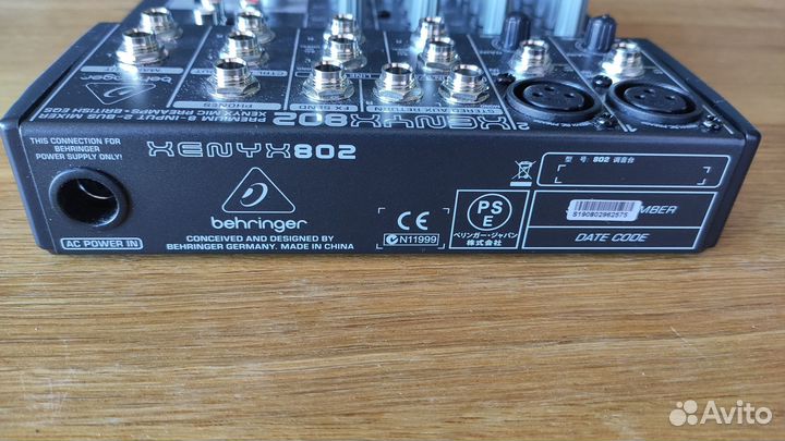 Behringer Xenyx 802s Микшерный пульт