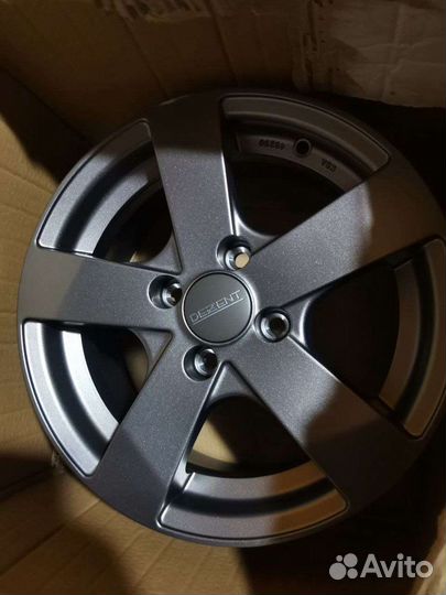 Диск dezent ttd42ga35 TD graphite