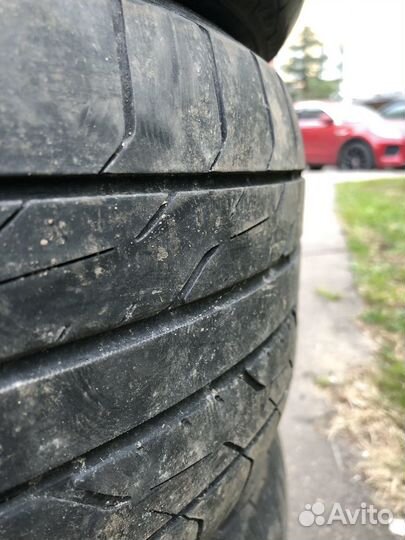 Toyo DRB 215/55 R17