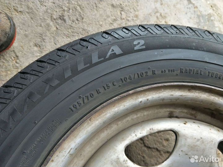 Matador MPS 330 Maxilla 2 195/70 R15 104R