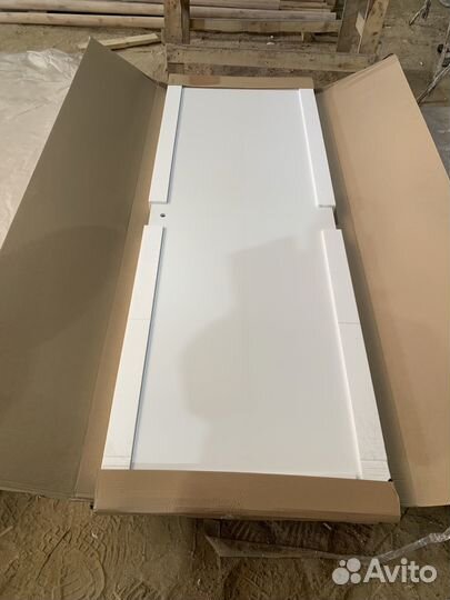 Двери межкомнатные с коробкой новые