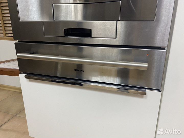 Кофемашина Siemens + шкаф для подогрева посуды