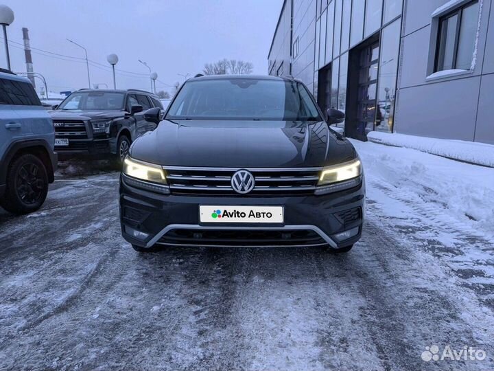 Volkswagen Tiguan 1.4 AMT, 2019, 165 106 км