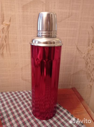 Термос китайский времен СССР новый