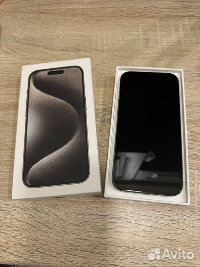 iPhone 15 Pro, 256 ГБ