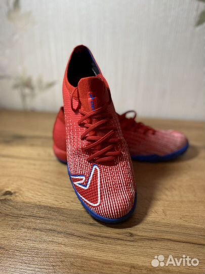 Футбольные бутсы demix 37размер