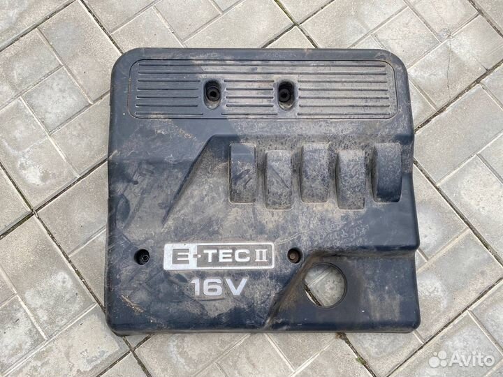 Крышка двигателя декоративная Chevrolet Lacetti