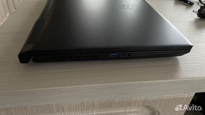 Игровой ноутбук MSI gf66 Katana 12UE-868XRU