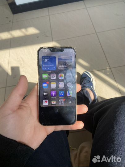 Дисплей на iPhone 13 pro