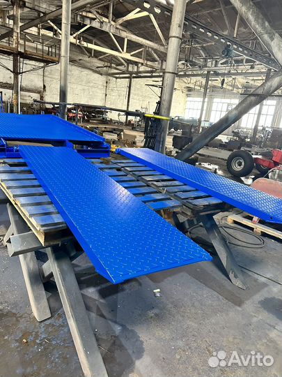 Платформа ломаного типа эвакуатор