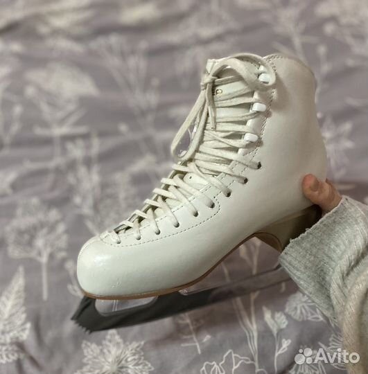 Коньки фигурные edea overture 265