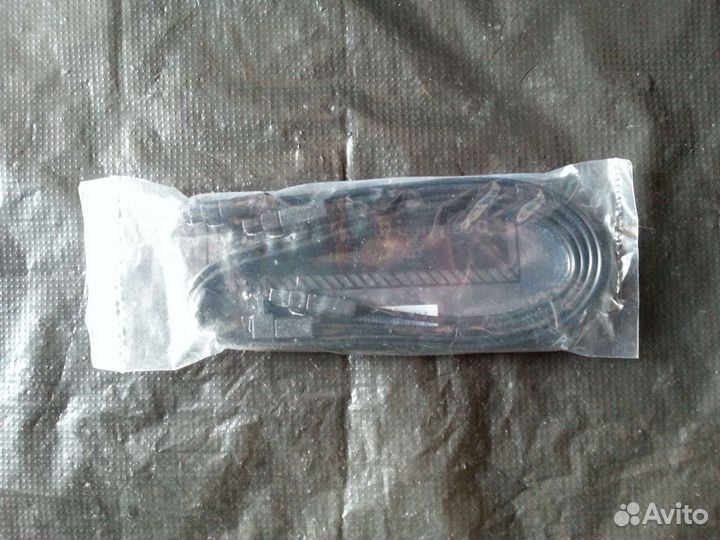 Кабель (в подарок)