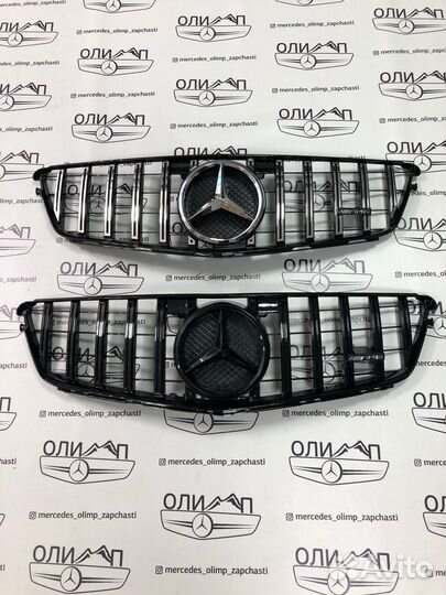 Решетка радиатора Mercedes W204 AMG GT