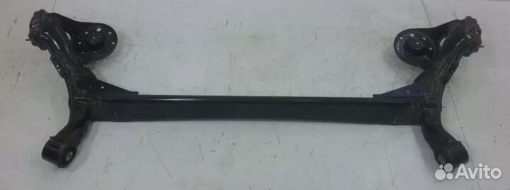 Задняя балка Хендай Солярис 1 551004L000