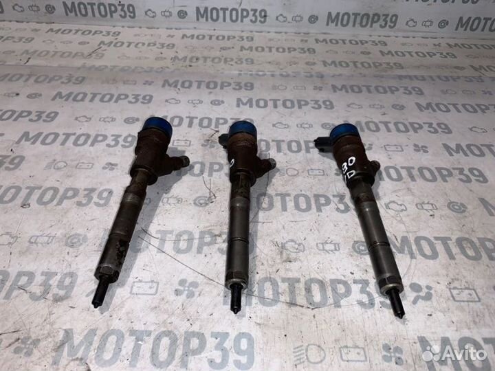 Форсунки Toyota Corolla 1.4 TD 1ND 2004