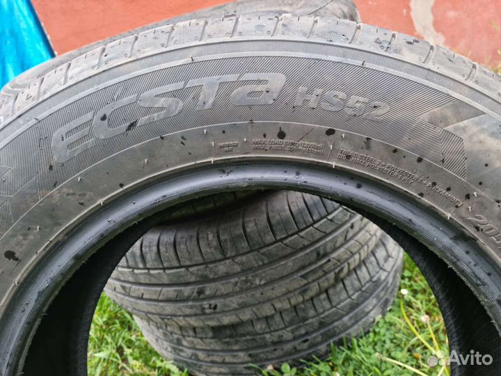 Kumho Ecsta HS52 205/60 R15